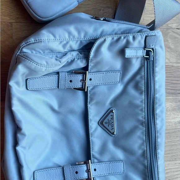 Prada: Re-Nylon Shoulder Bag - Picture 2 of 6